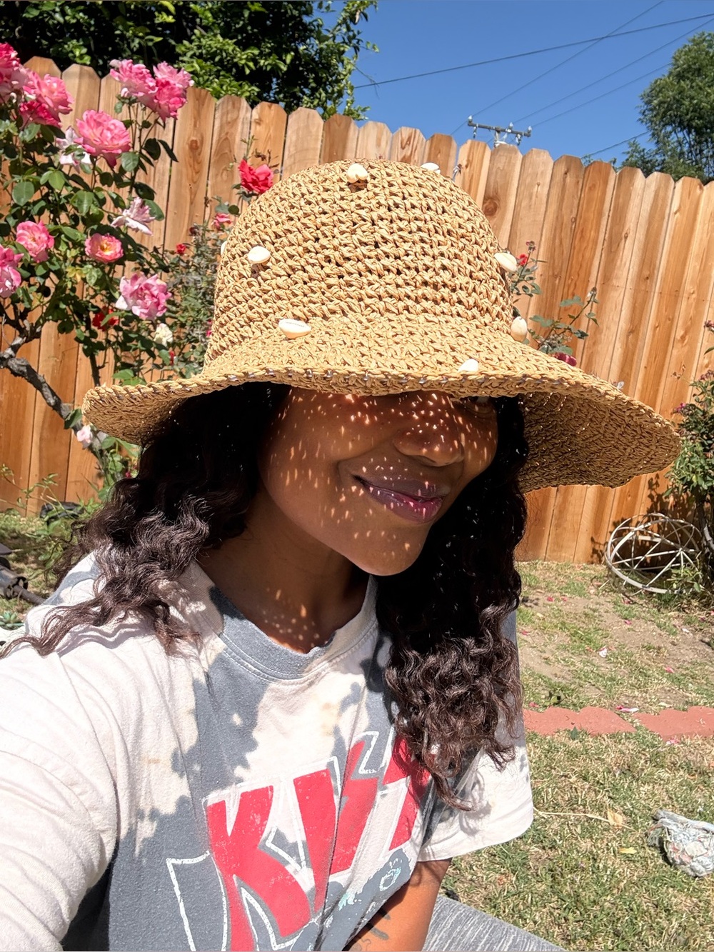 Elliot Sea Shell Straw Bucket Hat - Picture 7 of 12